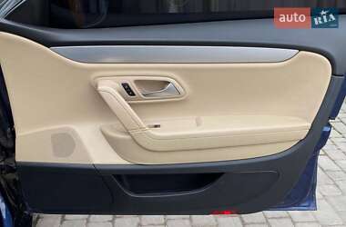 Купе Volkswagen CC / Passat CC 2012 в 