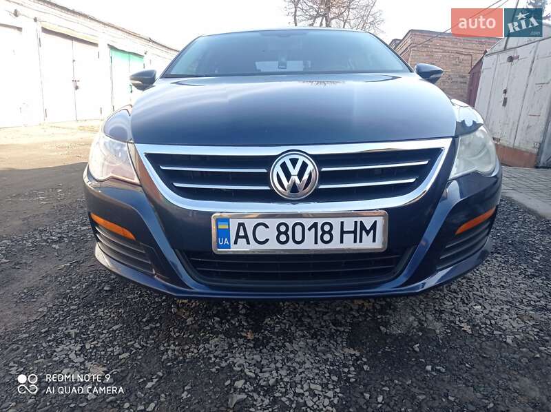 Купе Volkswagen CC / Passat CC 2011 в Луцке