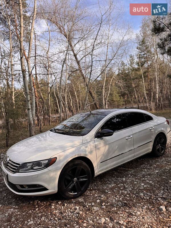 Купе Volkswagen CC / Passat CC 2013 в Павлограді