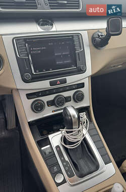 Купе Volkswagen CC / Passat CC 2016 в 