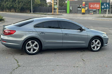 Купе Volkswagen CC / Passat CC 2009 в 