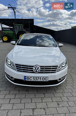 Купе Volkswagen CC / Passat CC 2014 в 