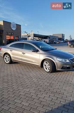 Купе Volkswagen CC / Passat CC 2010 в 