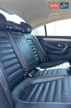 Купе Volkswagen CC / Passat CC 2014 в 