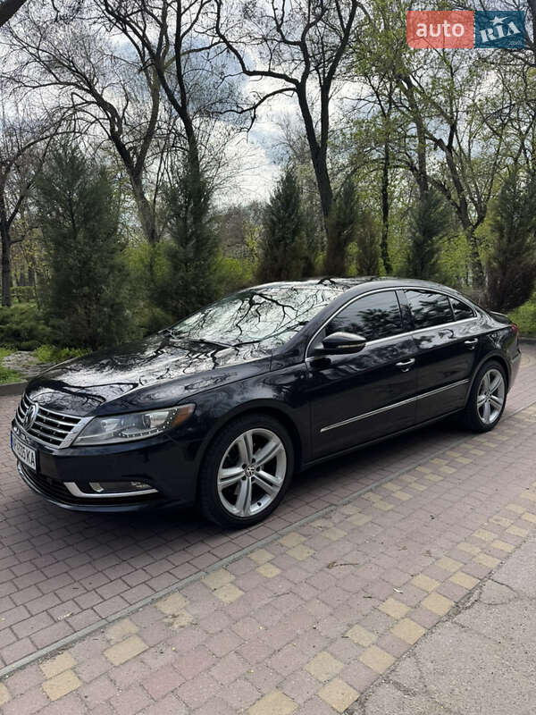 Купе Volkswagen CC / Passat CC 2012 в Запорожье