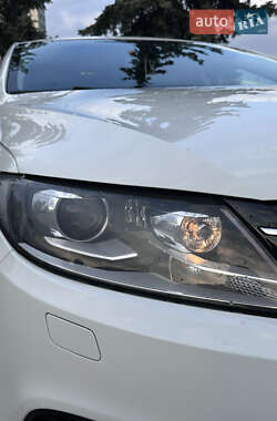 Купе Volkswagen CC / Passat CC 2016 в 