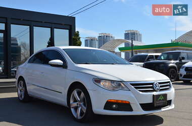 Купе Volkswagen CC / Passat CC 2010 в 