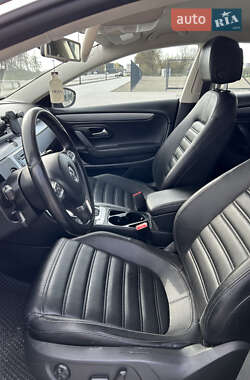 Купе Volkswagen CC / Passat CC 2012 в 