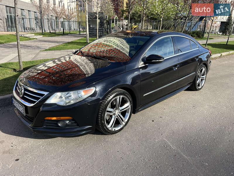 Купе Volkswagen CC / Passat CC 2010 в 