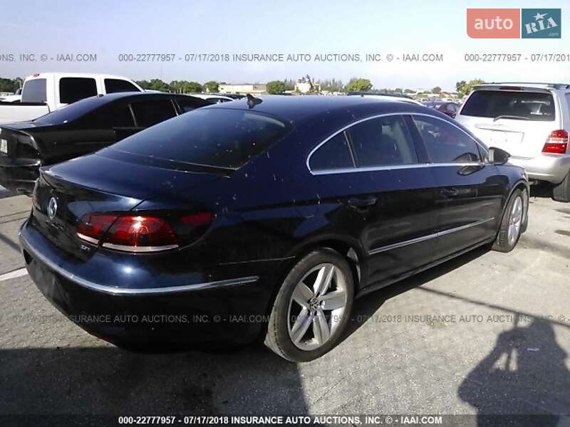 Купе Volkswagen CC / Passat CC 2013 в Ужгороде