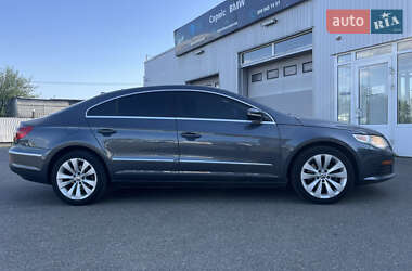 Купе Volkswagen CC / Passat CC 2010 в 