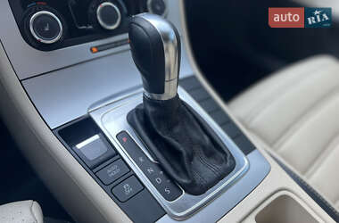 Купе Volkswagen CC / Passat CC 2010 в 
