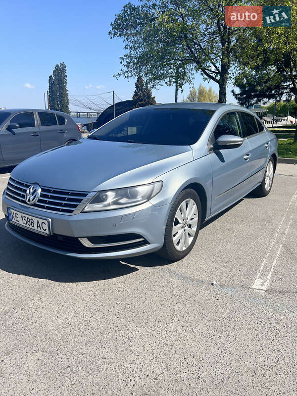 Купе Volkswagen CC / Passat CC 2012 в Днепре