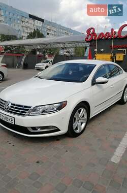 Купе Volkswagen CC / Passat CC 2012 в 