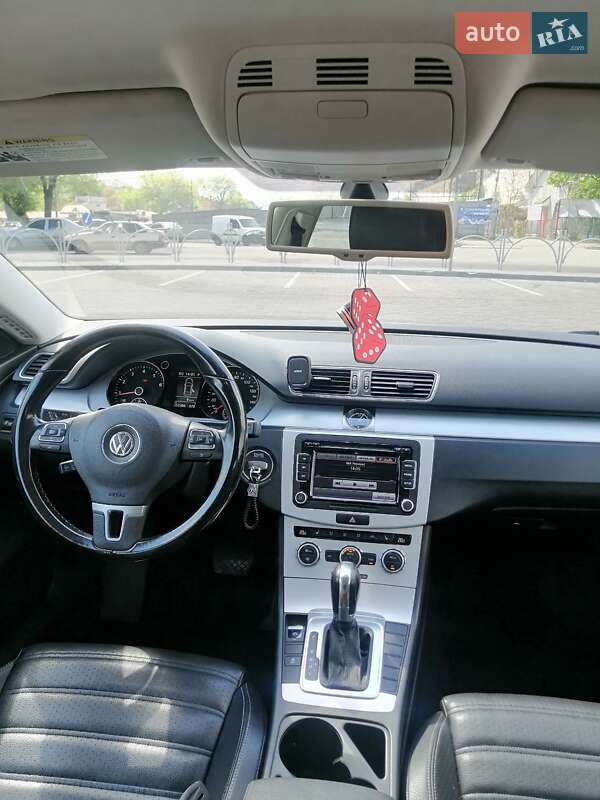 Купе Volkswagen CC / Passat CC 2012 в Днепре