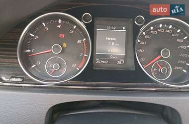 Купе Volkswagen CC / Passat CC 2013 в 
