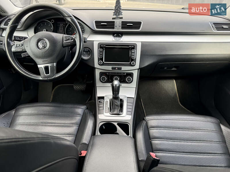 Купе Volkswagen CC / Passat CC 2011 в Стрию