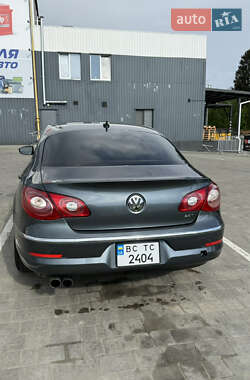 Купе Volkswagen CC / Passat CC 2011 в 
