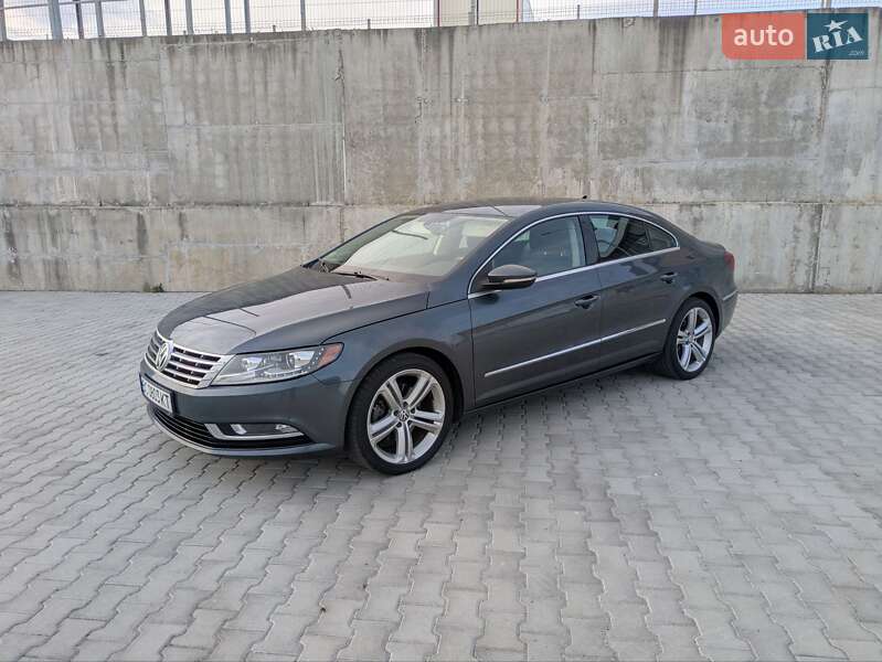 Купе Volkswagen CC / Passat CC 2012 в Львові