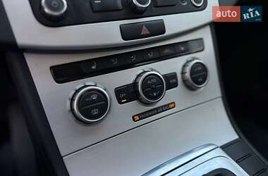 Купе Volkswagen CC / Passat CC 2013 в 