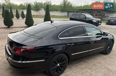 Купе Volkswagen CC / Passat CC 2010 в 