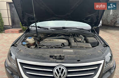 Купе Volkswagen CC / Passat CC 2010 в 