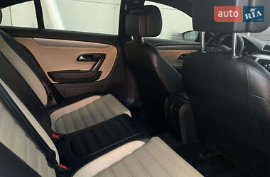 Купе Volkswagen CC / Passat CC 2013 в 