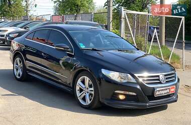 Купе Volkswagen CC / Passat CC 2011 в 