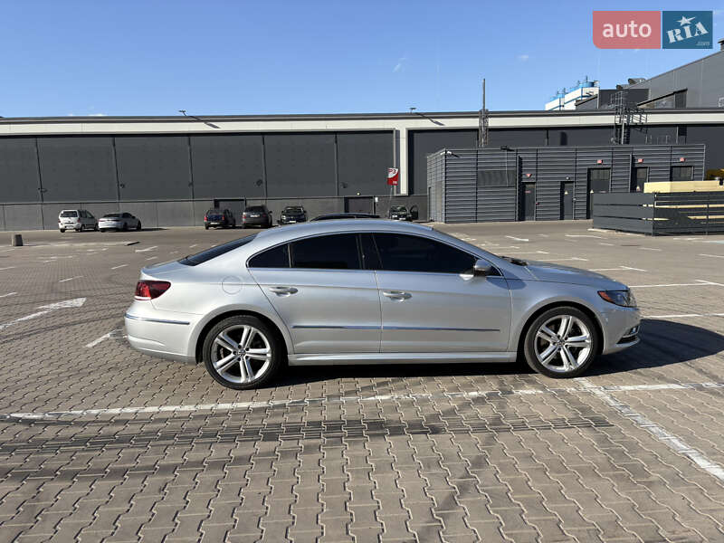 Купе Volkswagen CC / Passat CC 2014 в Киеве