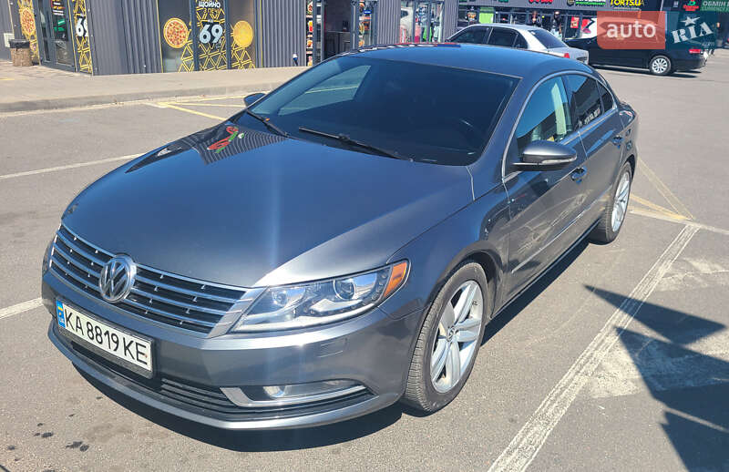 Купе Volkswagen CC / Passat CC 2016 в 