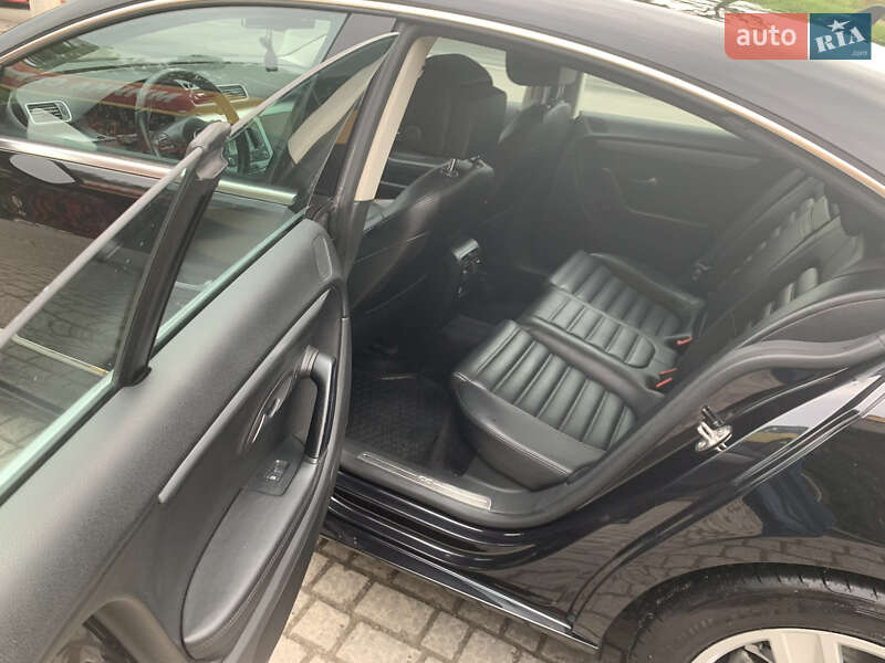 Купе Volkswagen CC / Passat CC 2014 в Львове
