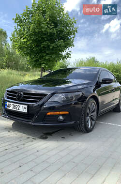 Купе Volkswagen CC / Passat CC 2011 в 