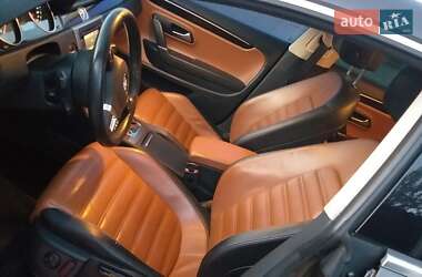 Купе Volkswagen CC / Passat CC 2013 в 