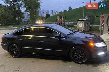 Купе Volkswagen CC / Passat CC 2012 в 