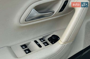Купе Volkswagen CC / Passat CC 2010 в 