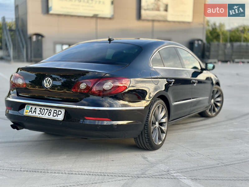 Купе Volkswagen CC / Passat CC 2009 в Києві