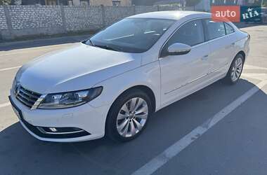 Купе Volkswagen CC / Passat CC 2013 в Чернігові