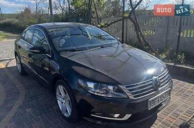 Седан Volkswagen CC / Passat CC 2013 в 