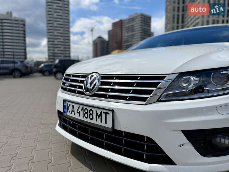 Купе Volkswagen CC / Passat CC 2013 в Киеве