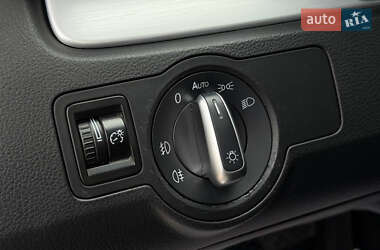 Купе Volkswagen CC / Passat CC 2013 в 