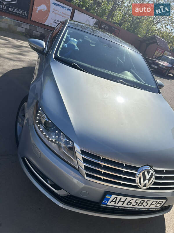 Купе Volkswagen CC / Passat CC 2012 в Славянске