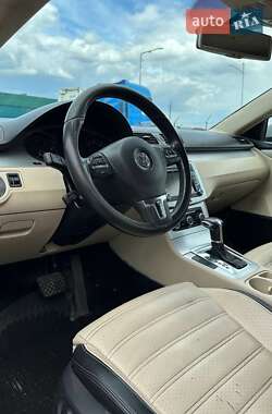 Купе Volkswagen CC / Passat CC 2010 в 