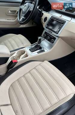 Купе Volkswagen CC / Passat CC 2010 в 