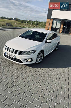 Купе Volkswagen CC / Passat CC 2013 в 