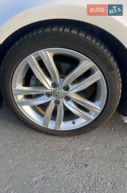 Купе Volkswagen CC / Passat CC 2013 в 