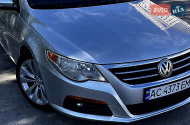 Купе Volkswagen CC / Passat CC 2010 в 