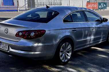 Купе Volkswagen CC / Passat CC 2010 в 