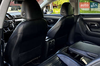 Купе Volkswagen CC / Passat CC 2010 в 