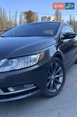 Купе Volkswagen CC / Passat CC 2014 в 