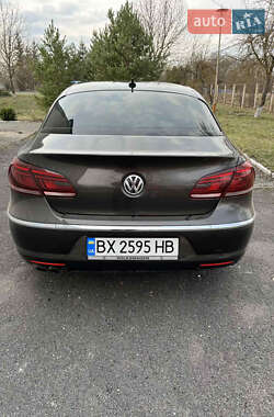 Купе Volkswagen CC / Passat CC 2012 в 